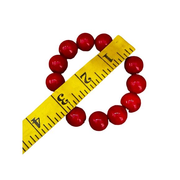 Large Red Glass Beads Bracelet - Picture 3 of 5